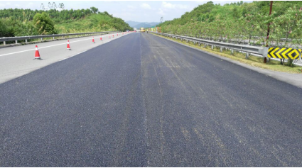 Novachip超薄磨耗層技術(shù)在韶贛高速養(yǎng)護(hù)工程中的應(yīng)用--中國期刊網(wǎng)